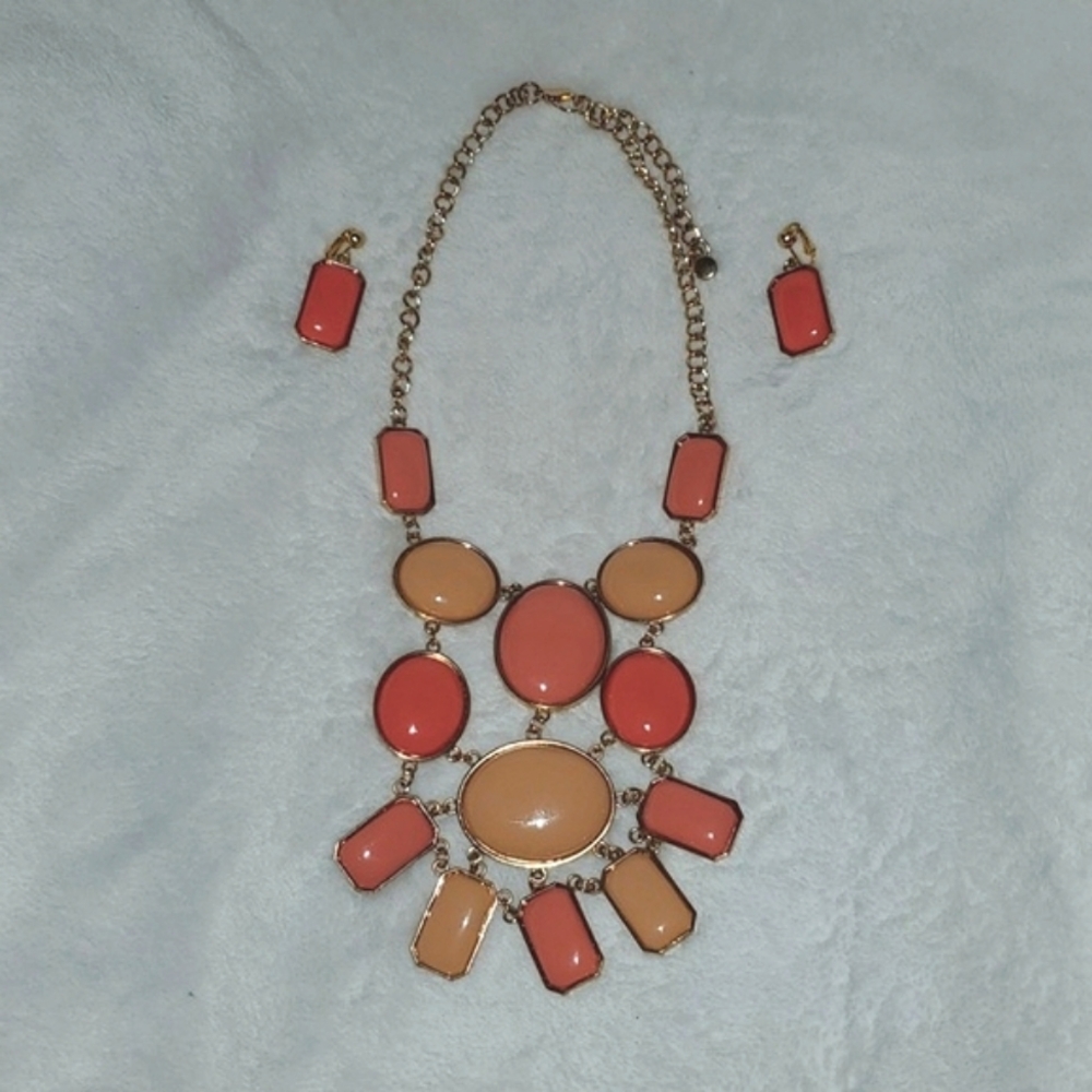 Vintage Coral and Beige Bib Statement Necklace & Earrings Set